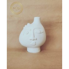 Minelly Figura