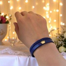 14 Ayar Plakalı Altın Leyla Yazılı Doğal Lacivert Derili Taç Motifli Hediyeye Özel BILEKLIK-517ISIM