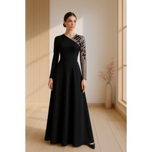 Asimetrik Kesim Aplikeli Tüllü Abiye Elbise