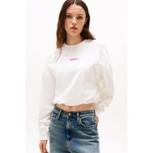 Kadın Crop Script Logolu Sweatshirt - Ekru