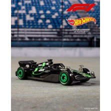 Hot Wheels Formula 1 5'li Araba Seti Yarış Takımlarını Temsil Eden 5'li  Paketi, Formula 1® Temalı 5 Adet 1:64 Ölçekli Metal Araba Seti JGF58