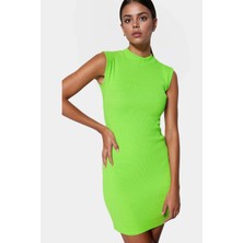 Bisiklet Yaka Kolsuz Mini Elbise Bodycon Kalıp Örme Kumaş Dayanıklı Malzeme Trend Tasarım