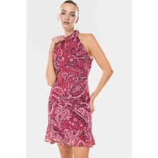 Astarlı Mini Elbise Şifon Kumaş A Line Kesim Çiçek Desenli Şık Görünüm Zarifane Tasarım