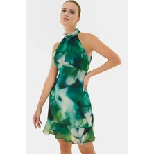 Astarlı Mini Elbise Şifon Kumaş A Line Kesim Çiçek Desenli Şık Görünüm Zarifane Tasarım