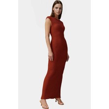 Midi Boy Elbise Örme Kumaş Bodycon Kalıp Kayık Yaka Yaz Için Mükemmel Premium Kalite