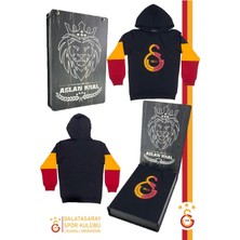 Galatasaray Orijinal Lisanslı Siyah Kapüşonlu Sweat Erkek 2XL Hediyelik Ahşap Kutulu