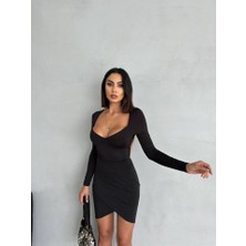 Tiana Kadın Uzun Kollu Göğüs ve Sırt Dekolteli Kruvaze Etek Detay Fırsat Ürün Mini Elbise