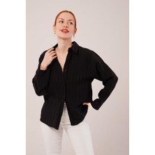 Tiana Düğmeli ve Çizgi Detaylı Siyah Gömlek