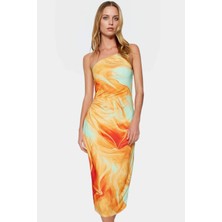 Şık Bodycon Midi Elbise Ince Askılı Polyester Kumaş Günlük ve Özel Günler Için Zarifane Tasarım