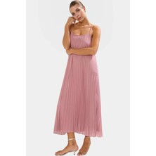 A Line Tül Maxi Elbise Örme Kumaş Halter Yaka Yırtmaçlı Rahat Kesim Mükemmel Uyum Trend Tasarım