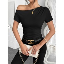 Tiana Kadın Kısa Kollu Tek Omuzu Açık Büzgülü Viskon Bluz