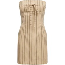 Şık Club Lioness Mini Dress: Strapless Model, Bağlama Detaylı ve Gizli Fermuarlı