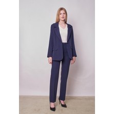 Kadın Yakalı Cep Kapaklı Uzun Kol Hafif Likralı Kumaş Oversize Blazer Ceket(Pantolonu Jument 40075)-LACIVERT