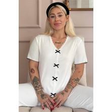 Pijama Evi Beyaz delicato kısa kol kadın pijama takımı fiyonklu düz desen yazlık konfor