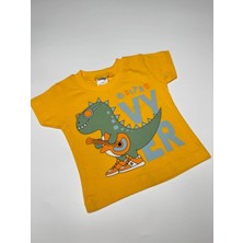 Erkek Şortlu Dinozor ve Gitar Baskılı Bebek Takım