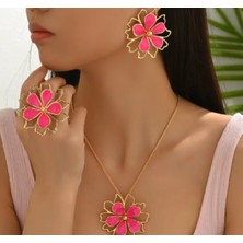 Kadın Pembe Çiçek Figürlü Takı Seti – Gold Renk Kolye, Küpe ve Yüzük 3’lü Kombin