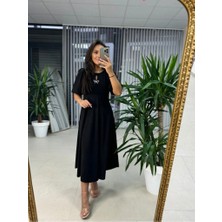 Arben Boutique Kadın Kısa Kollu Bisiklet Yaka Fiyonk Broşlu Midi Janjan Krep Elbise