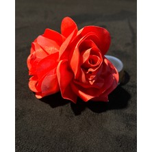 Yapışık Gül Broş