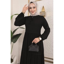 Püskül Detaylı Elbise Siyah