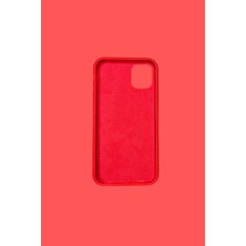 iPhone 15 Pro Max Uyumlu Kırmızı Lansman Içi Kadife Yumuşak Kılıf