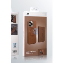 HDD HBC-246 Ottawa Magnet iPhone 15 Pro Magsafe Kartvizitlikli ve Standlı Deri Kılıf - Kahverengi