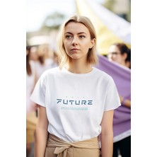 Zuno Kadın Comfort Fit Bold Future Baskılı T-Shirt