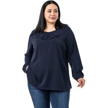 Büyük Beden Yakası Pileli Yanları Yırtmaçlı Lacivert Bluz