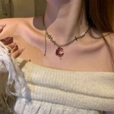 Dükkan Design Y2K Red Moon Incili Kolye