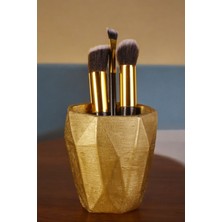 Şık Altın Renkli Makyaj Organizeri ve Fırça Seti, Pratik ve Zarif Tasarım