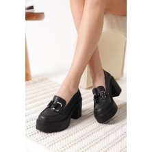 Felice Siyah Cilt Gümüş Tokalı Kadın Loafer