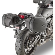 Givi TE2140 Yamaha Mt-07 (18-20) Yan Kumaş Çanta Taşıyıcı