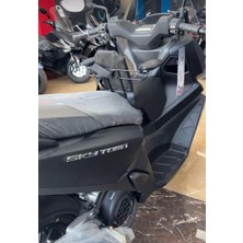 Kymco Skytown  Motosiklet Çocuk Koltuğu,2-8 Yaş Arası, Siyah Deri, Kolsuz, Sök-Tak, Hediyeli