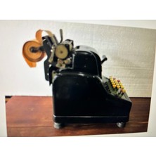 1922 Alman Antika Hesap Makinası