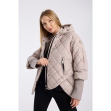 Kadın Sabit Kapşonlu Triko Ribana Detaylı Kapitone Spor Şişme Mont - Şık ve Sıcak Tasarım 8704