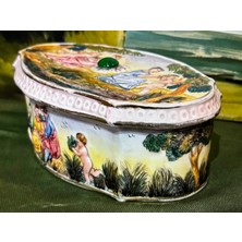 1900 Başları Italyan Capodimonte Bonboniyer 21 cm 12 cm 6,5 cm Ölçülerinde