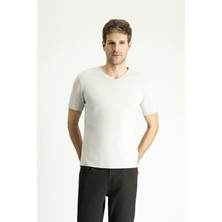 Kiğılı V Yaka Slim Fit Dar Kesim Süprem Pamuklu Basic Tişört