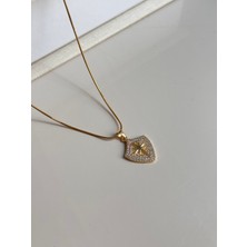 Lerosy Co. Lerosy Co Kadın Kolye – Altın Kaplama Zirkon Taşlı Yıldız Figürlü Kalkan Model, 45 cm Ayarlanabilir Çelik Zincir