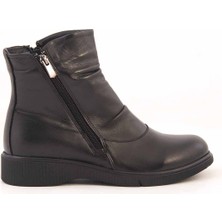 Tanca   Kadın Bot 3020