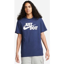 Nike Mavi Erkek Yuvarlak Yaka Regular Fit T-Shirt AR5006-410 M Nsw Tee Just Do It Swo