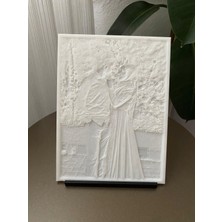 Kişiye Özel 3D Lithophane Fotoğraf – Işıkla Belirginleşen Özel Tasarım Çerçeve