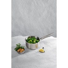 16 cm Parlak Gümüş Sos Tenceresi, Dayanıklı ve Şık Mutfak Gereci