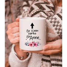 Bu Kadın Harika Bir Anne Tasarım Kupa Bardak