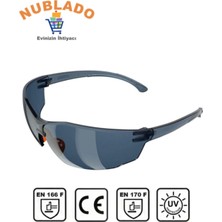 Füme Renkli Çok Yönlü Modern Gözlük Tasarımı