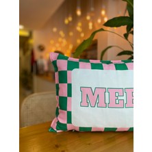 Merci Yazılı Çift Taraflı Dekoratif Yeşil Pembe Kareli Süet Kırlent Kılıfı - Merci Yazılı Kareli Kırlent Kılıfı - 30X50CM