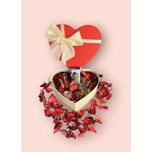 Sevgiliye Çikolatalı Kalpli Hediye Kutusu Özel Gün Hediyesi