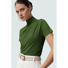 Yazlık Kısa Kollu Bluz Esnek Örme Dik Yaka Fitted Kalıp Mükemmel Uyum Trend Tasarım