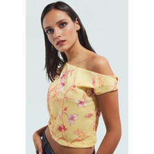 Fitted Kalıp 100 Polyester Bluz Asimetrik Yaka Kısa Kol Yazlık Özenle Seçilmiş Uzun Ömürlü