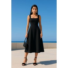 Kadın Kare Yaka Kalın Askı Tasarım Midi Boy Elbise