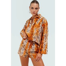 Leopar Desenli Pamuklu Yazlık Gömlek Şort Takım Rahat ve Şık Plaj Kombin Özel Tasarım Mükemmel Uyum