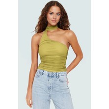 Asimetrik Yaka Kolsuz Fitted Örme Bluz Esnek Polyester Günlük Stil Kaliteli Işçilik Mükemmel Uyum